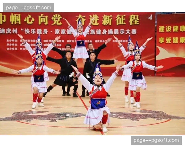 快讯：美国组合赢得双人回转（Dual Slalom）表演赛冠军，现场气氛热烈